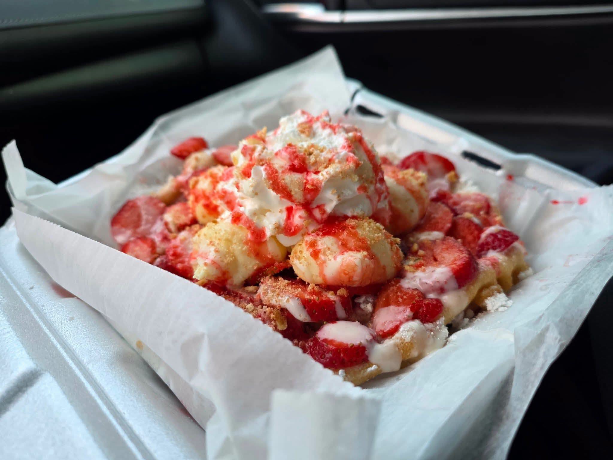 Flashy Funnel Cakes